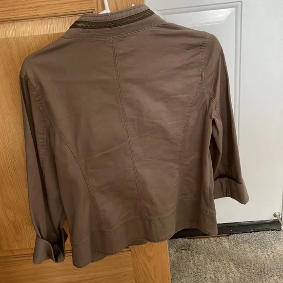 Express Tan Zippered Jacket - Picture 5 of 6